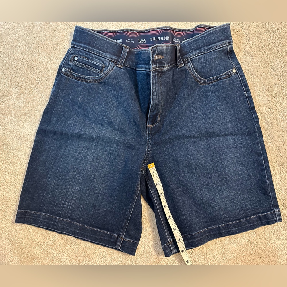 Lee denim shorts 8” inseam